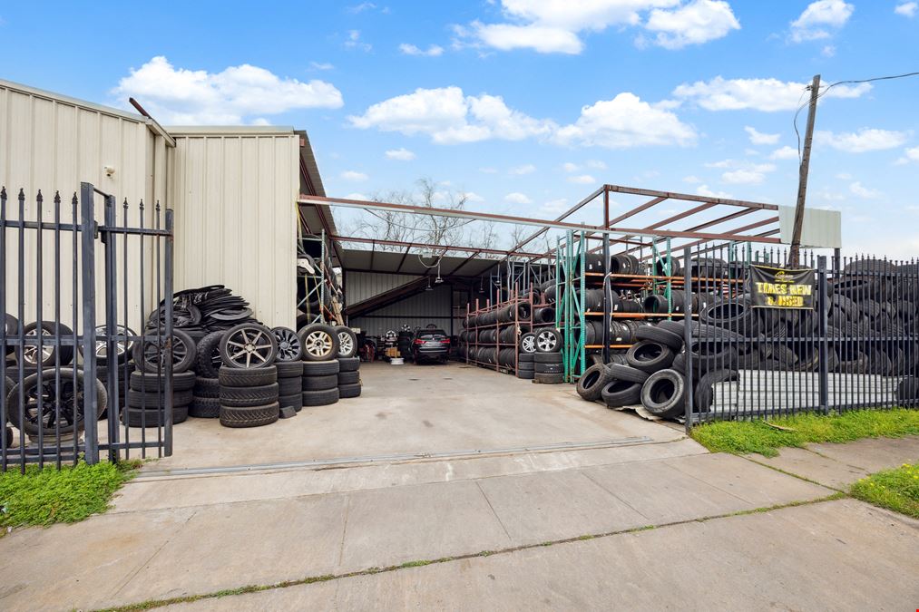 Commercial Investment Opportunity in the Westchase Corridor