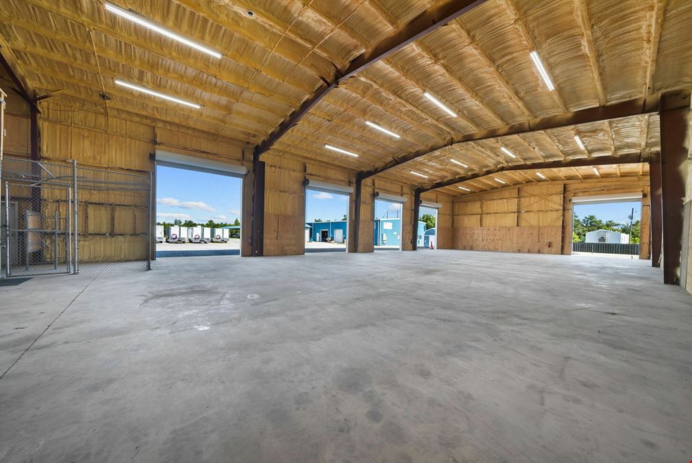 9,600 SF Industrial Warehouse with Loading Dock & Office - Near Hwy 98 in Springfield (Panama City), Florida