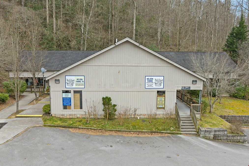 Smoky Mountains Arts & Crafts Village