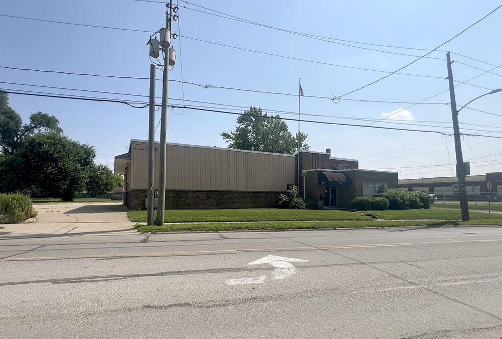 25 W. Sylvania Avenue