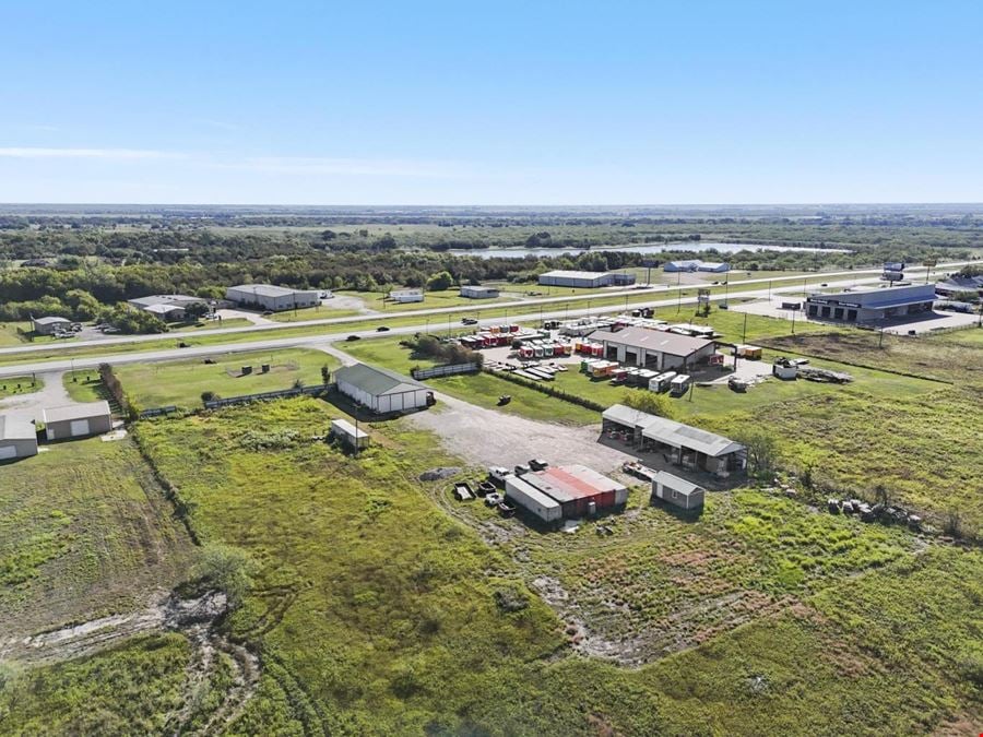 Flex Space for Lease in Kaufman, TX