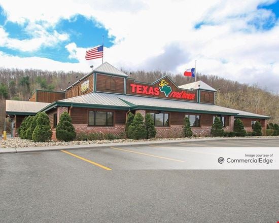Preview of Retail space for Rent at 344 Reidville Drive