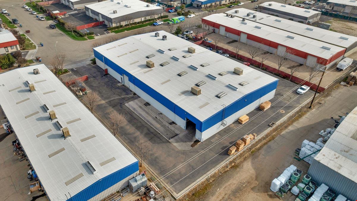 Freestanding Heavy Industrial Building Near Airport in Fresno, CA