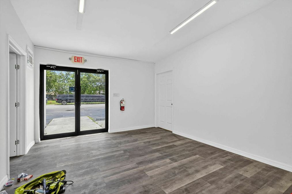 2120 SW 60th Ter