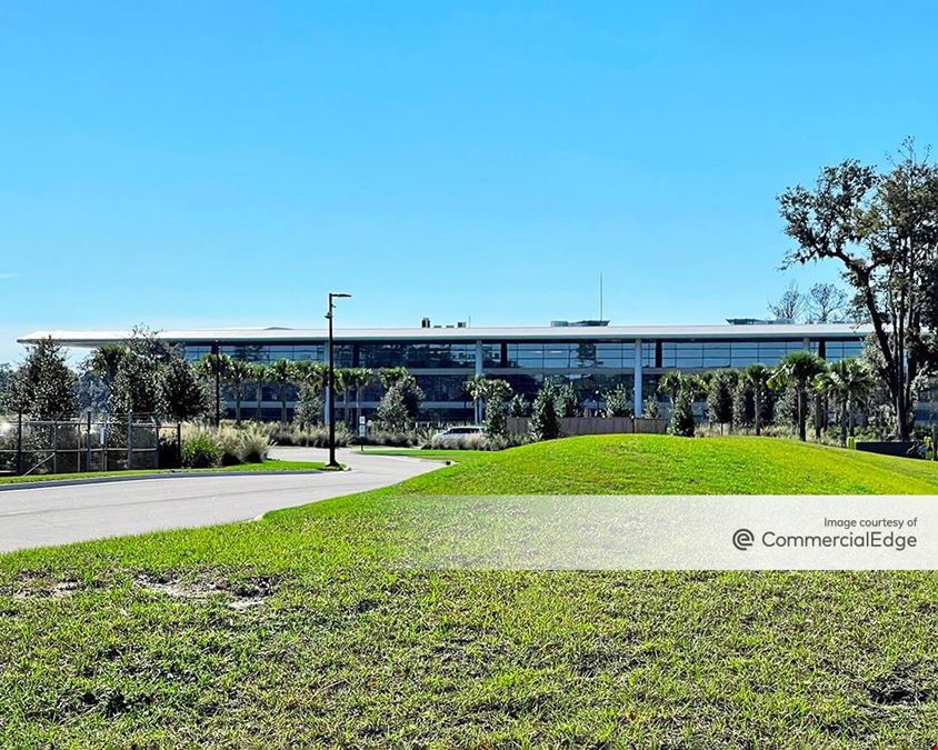 I-5 Commerce Center
