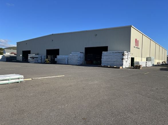 Preview of Industrial space for Rent at 181 Pringle Street