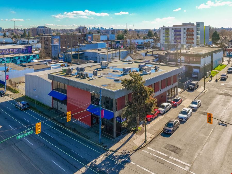 For Sale - 330 Heatley Avenue 