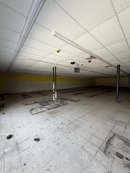 Former Dollar General Available For Lease
