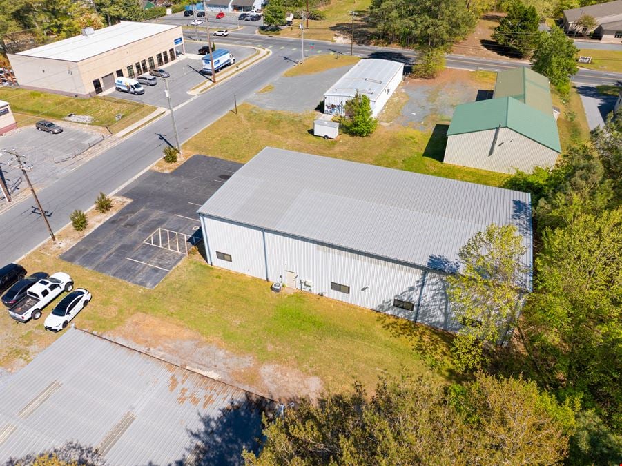 Free Standing Office/Warehouse for Sale or Lease