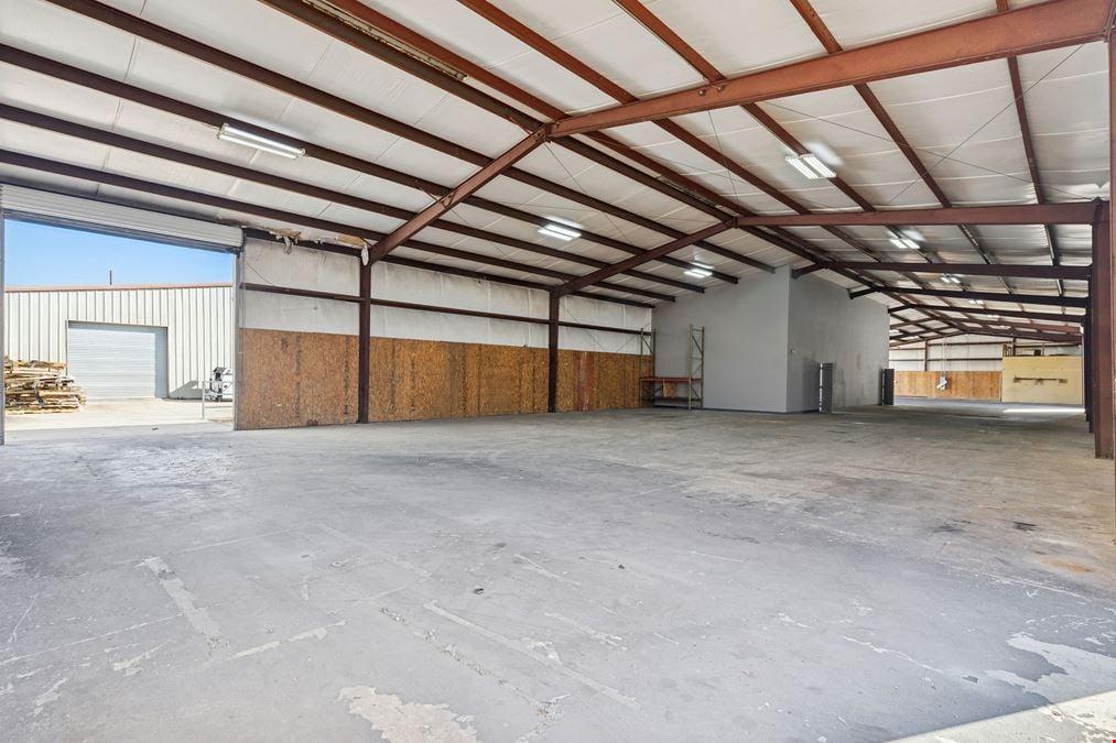Office–Warehouse Space | ±10,000 SF | For Lease