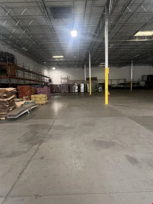 Garland, TX Warehouse for Rent - #1553 | 1,500-25,000 sq ft