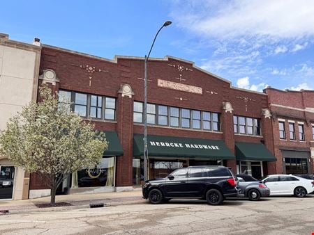 Preview of Retail space for Rent at 435 1 Street