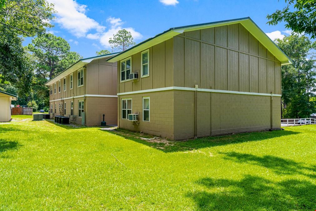 872 Deer Wood Ln