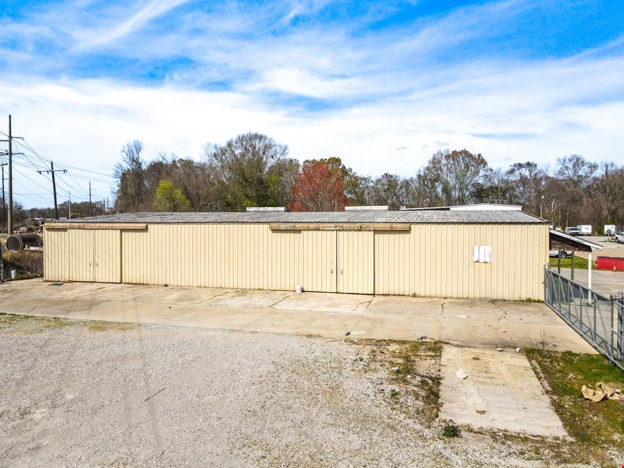 Newly Renovated Office Warehouse with Large Laydown Yard
