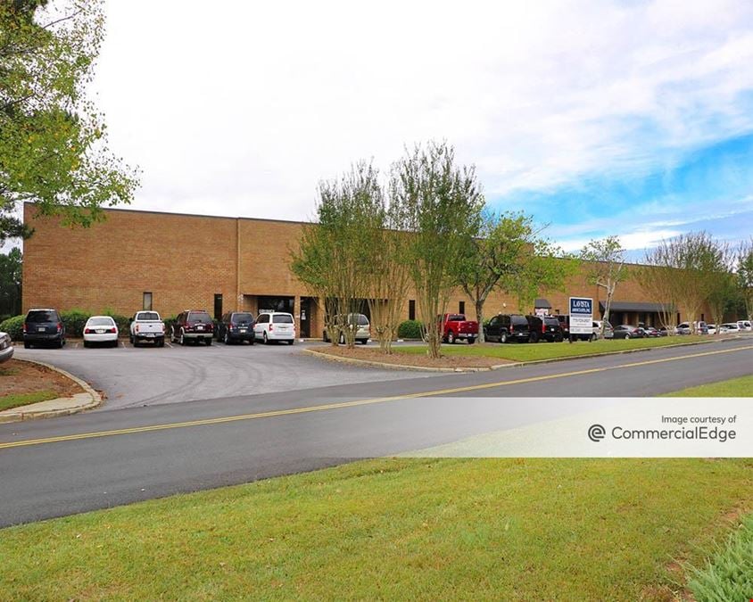 1700 & 1721 Oakbrook Drive
