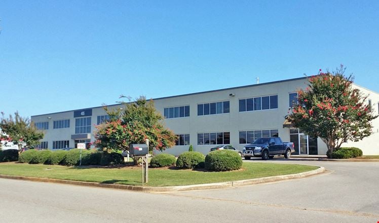 Preview of Industrial space for Rent at 495 Production Ave