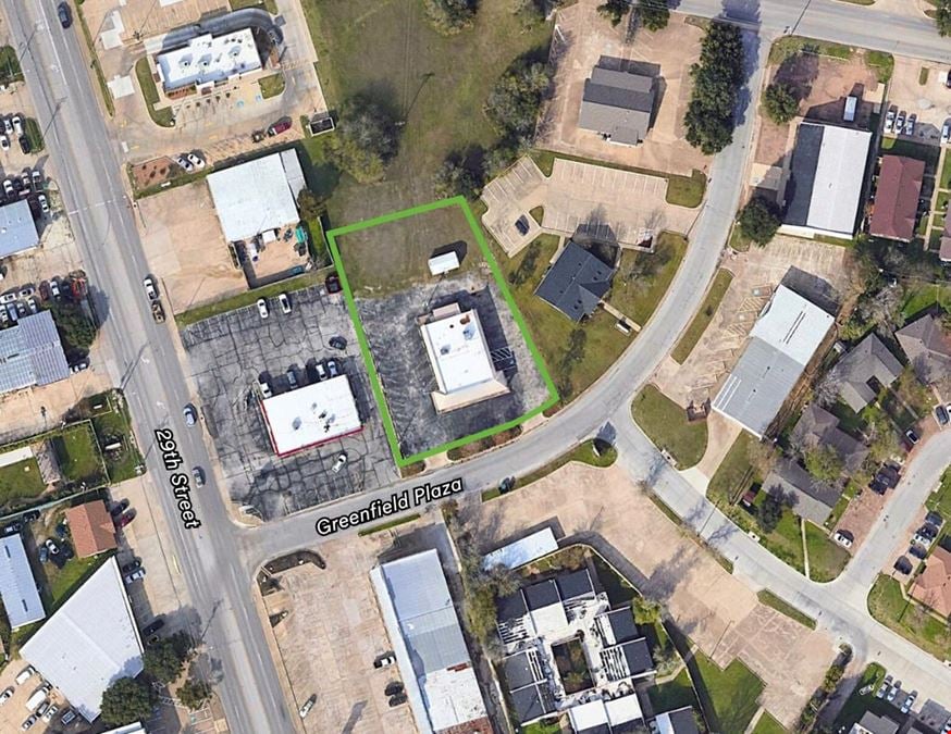 1803 Greenfield Plaza 