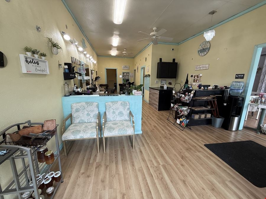 Scribner Salon