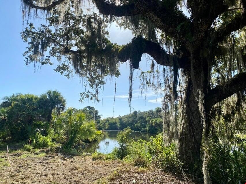 2083 W Midway Road, Fort Pierce, FL, 34981