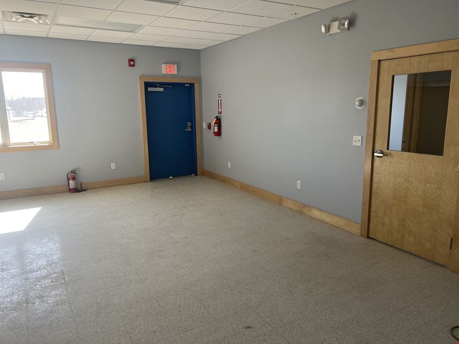 Newly Remodeled Office/Retail Space