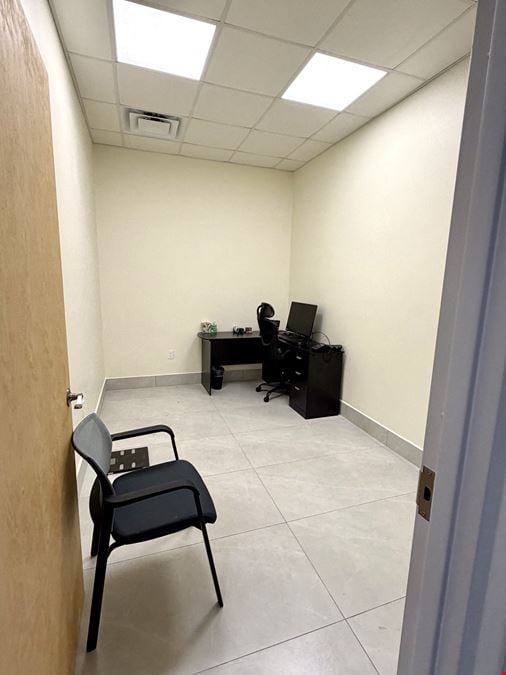 1300 City View Ctr
