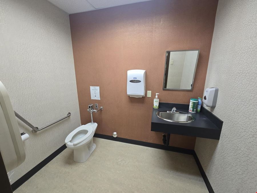 Bearspaw Plaza: Medical Office Space
