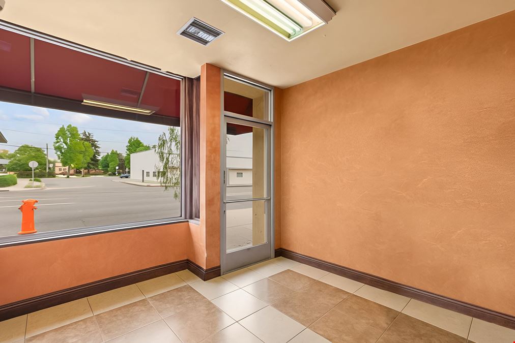 4204-4208 W Burbank Blvd 