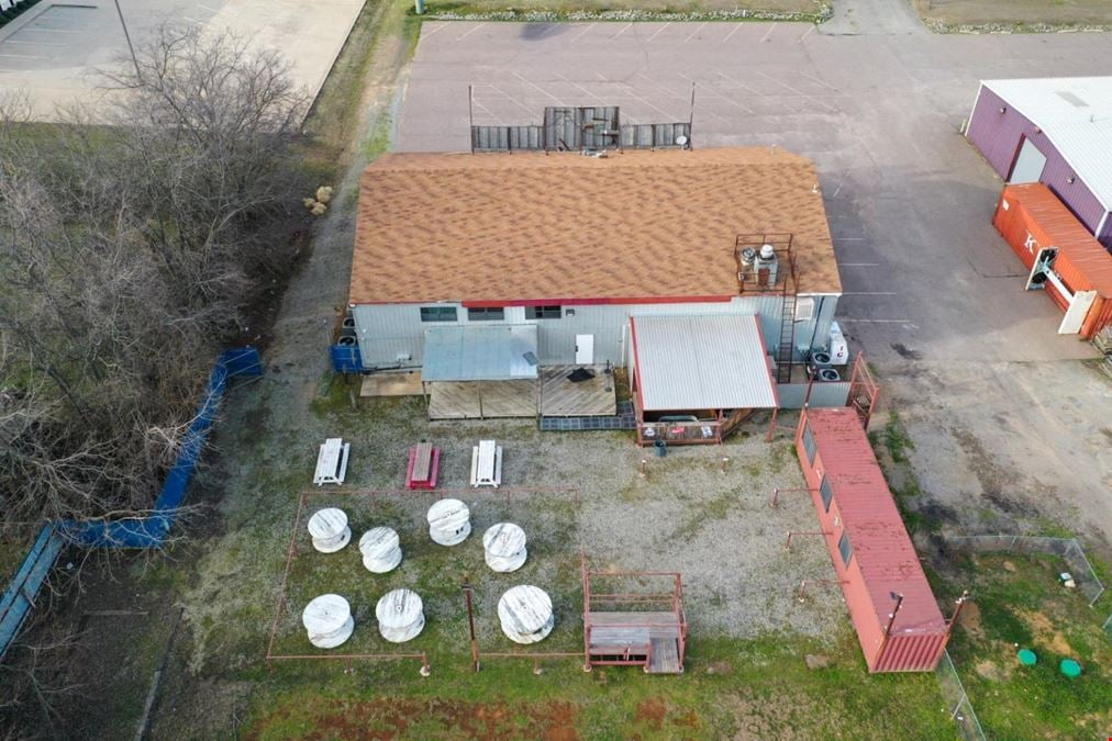 9125 W Highway 70