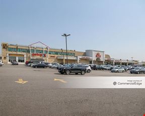 College Point Retail Center - 13311 20th Avenue