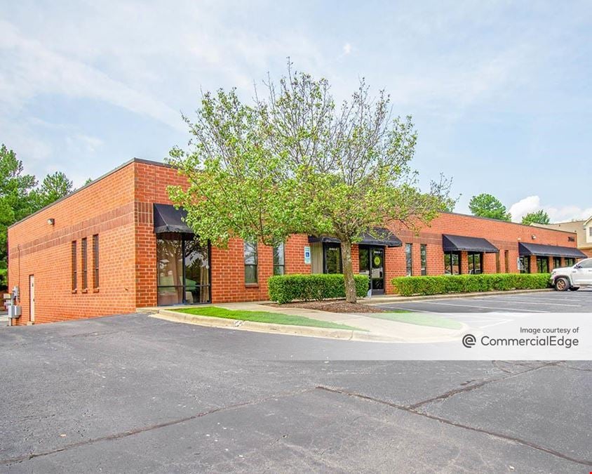 Lake Norman Commerce Center