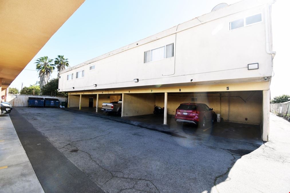 Inglewood Palms
