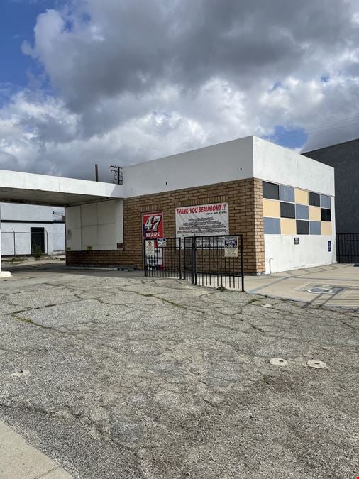 Beaumont Prime Retail Signalized Corner