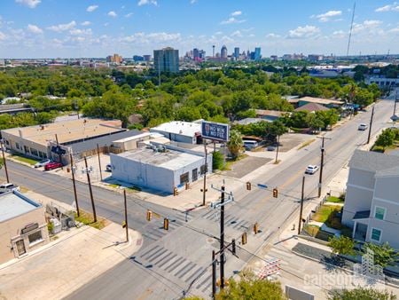 Preview of commercial space at 320 Blanco Rd