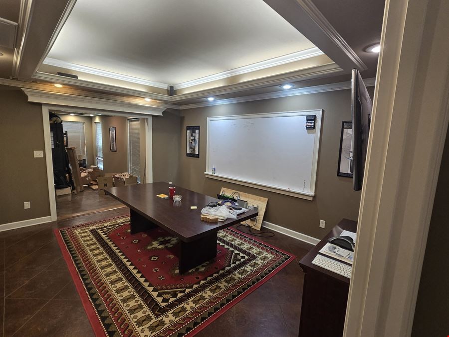 Kanis Road, Little Rock Professional Office Building
