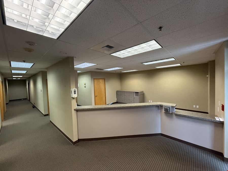 1004 E Main