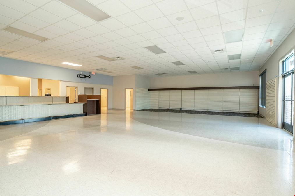 OFFICE CONDO AVAILABLE IN MYERS CORNER OFFICE COMPLEX