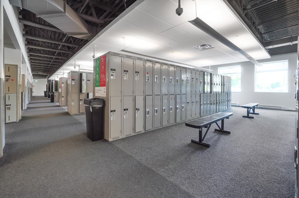 3665 Poirier - bureau
