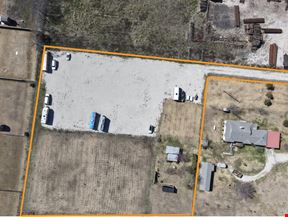 1933 County Road 596 - Secured Commercial Yard 4 acres plus office