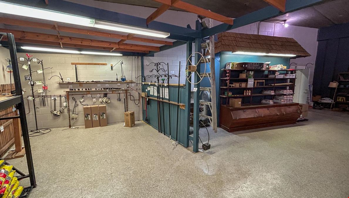 407 2nd Ave NW - Retail and Warehouse Space for Lease/Sale 