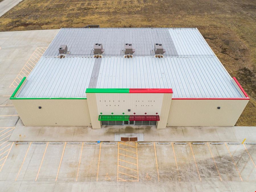Freestanding Britt IA