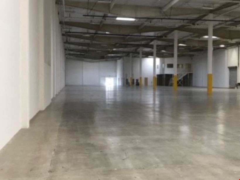 Flexible Sublease - Prime Commercial Warehouse Camarillo #1826