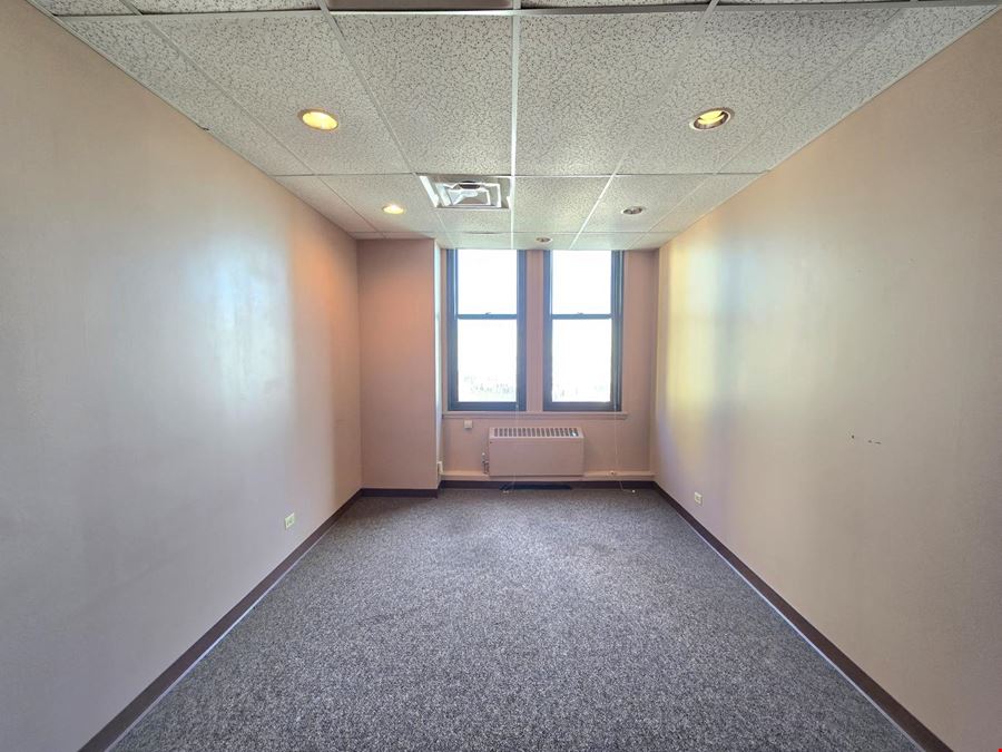 111 N Wabash Ave, Unit 1726, Chicago, IL