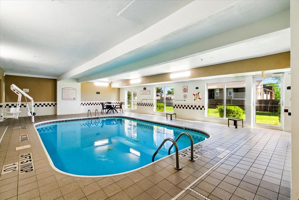 Comfort Inn Woodland Hills