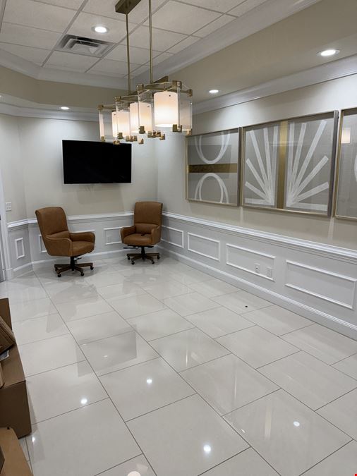 101 Neal Pl