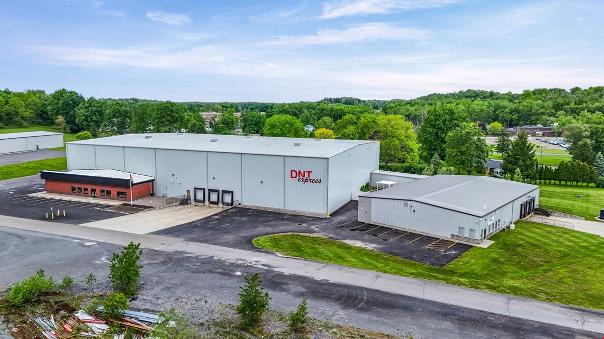 80 Davis Pkwy