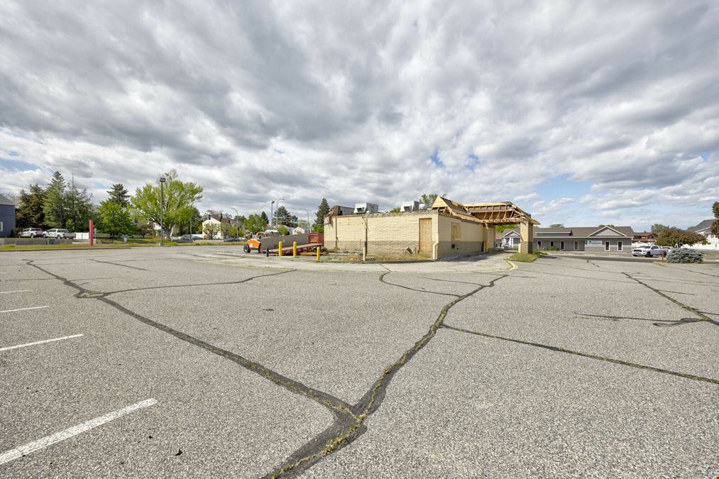 325 Torbett St