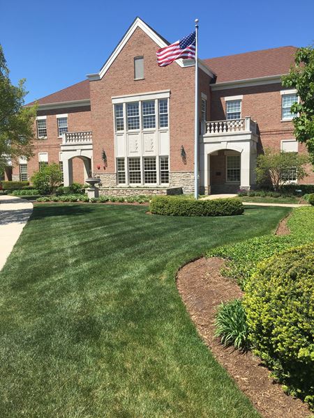 Preview of commercial space at 1707 Shermer Road