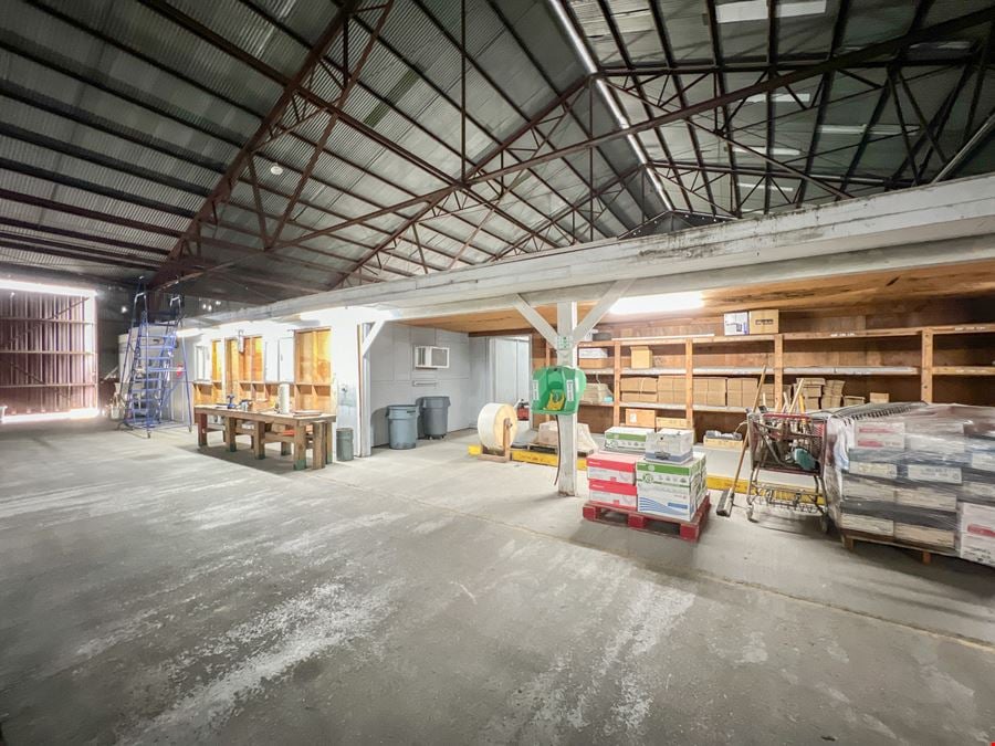 ±37,000 SF Office Warehouse with Dedicated Yard & New Roof