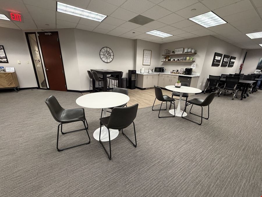 2809 S. Lynnhaven Road, Suite 170