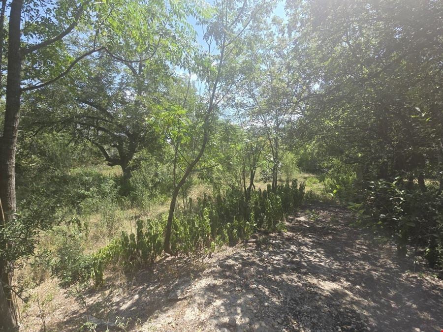 Gruene Road NB - Commerical Property